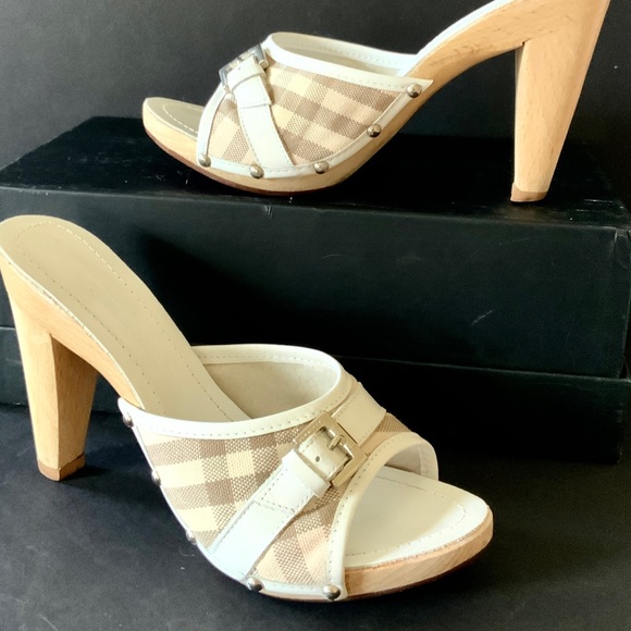 Burberry pink white plaid  slide sandals 38 - Picture 1 of 15